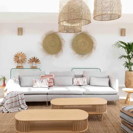 The White Homes Golfyfun Wh4 Villa